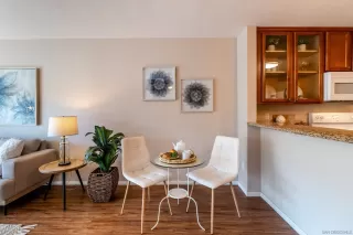 Photo #1: 230011623 Listing 