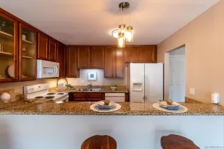 Photo #4: 230011623 Listing 