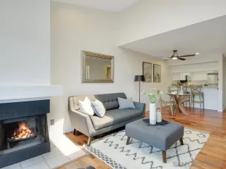 Photo #5: 230011635 Listing