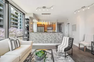 Photo #3: 230011645 Listing