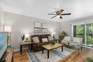 Photo #3: 230011705 Listing 