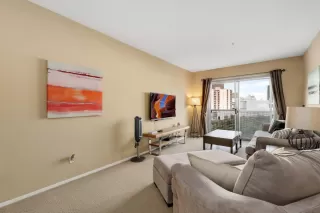 Photo #2: 230011735 Listing