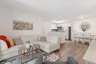 Photo #4: 230011739 Listing