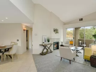 Photo #5: 230011777 Listing