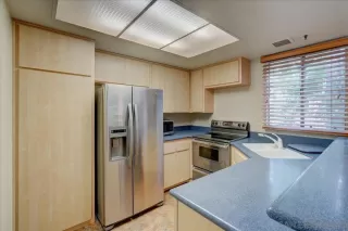 Photo #3: 230011781 Listing 