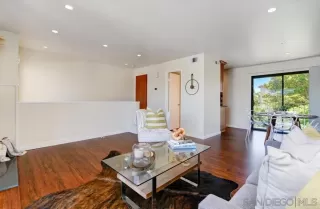 Photo #3: 230011794 Listing 