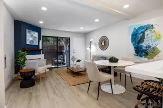 Photo #6: 230011808 Listing