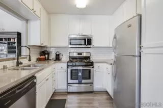 Photo #6: 230011817 Listing