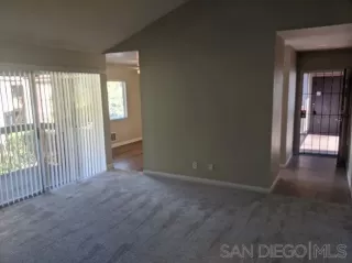 Photo #4: 230011846 Listing