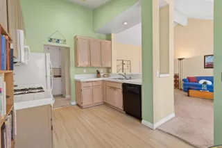 Photo #3: 230011893 Listing 