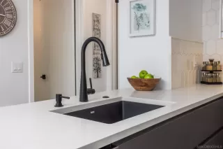 Photo #5: 230011906 Listing 