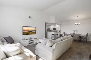 Photo #3: 230011916 Listing 