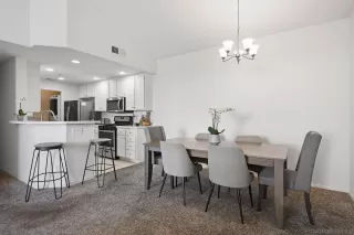 Photo #5: 230011916 Listing 