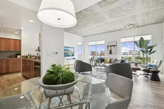 Photo #5: 230011918 Listing 