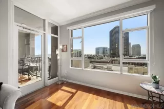 Photo #6: 230011944 Listing