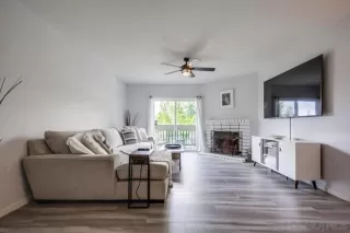 Photo #2: 230011946 Listing 