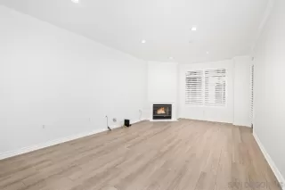 Photo #1: 230012016 Listing 