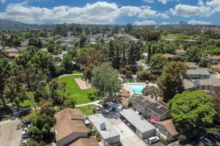 Photo #3: 230012019 Listing