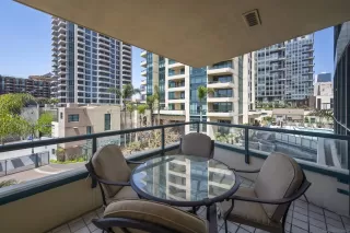 Photo #4: 230012031 Listing 