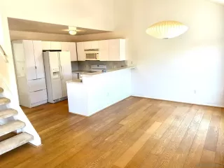 Photo #3: 230012039 Listing 