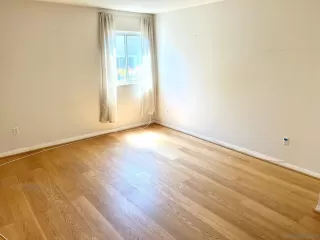 Photo #6: 230012039 Listing 