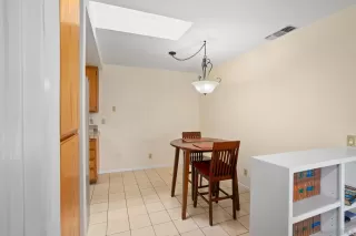 Photo #6: 230012064 Listing