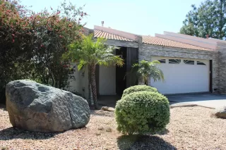 Photo #1: 230012078 Listing