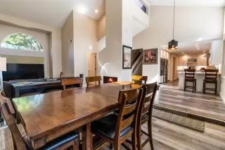 Photo #5: 230012111 Listing 