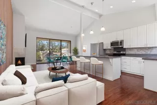 Photo #1: 230012116 Listing