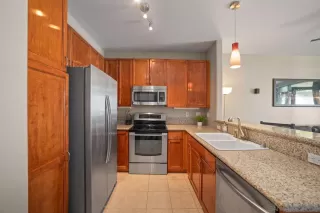 Photo #4: 230012168 Listing