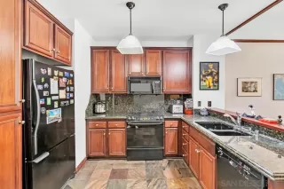 Photo #4: 230012178 Listing