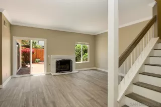 Photo #4: 230012188 Listing