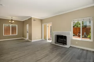 Photo #5: 230012188 Listing