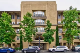 Photo #1: 230012189 Listing