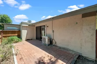 Photo #6: 230012278 Listing