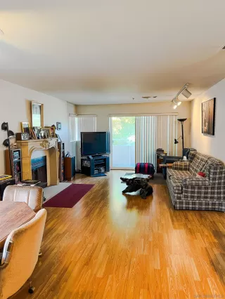 Photo #2: 230012285 Listing