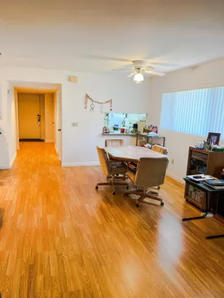 Photo #4: 230012285 Listing