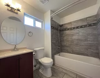 Photo #5: 230012318 Listing