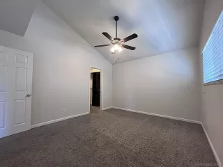 Photo #6: 230012318 Listing