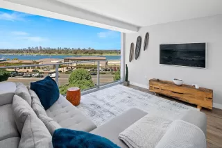 Photo #1: 230012323 Listing 