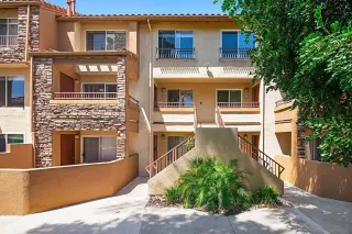 Photo #2: 230012357 Listing 