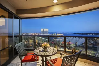 Photo #1: 230012360 Listing 