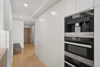 Photo #6: 230012379 Listing