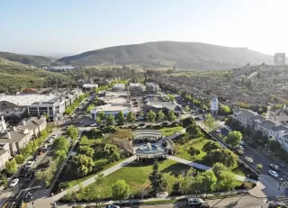 Photo #2: 230012408 Listing 