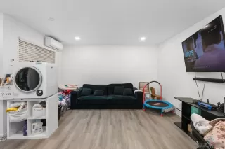 Photo #2: 230012415 Listing 