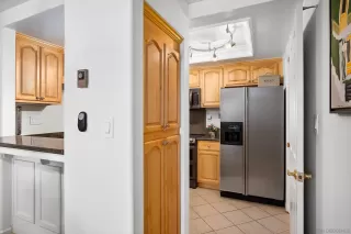 Photo #5: 230012437 Listing