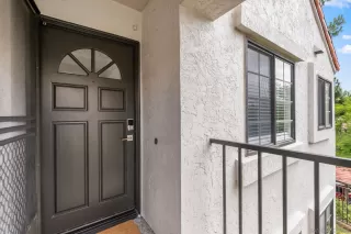 Photo #1: 230012438 Listing 