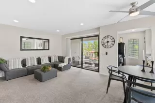 Photo #2: 230012438 Listing 