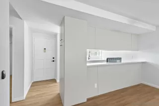 Photo #4: 230012457 Listing