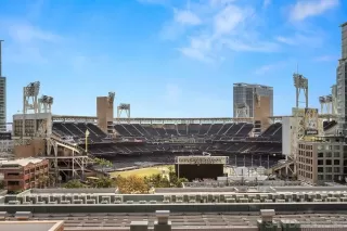 Photo #6: 230012465 Listing 